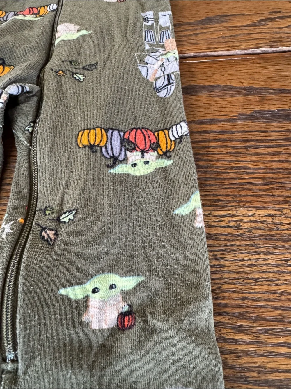 Hanna Andersson Olive Green Baby Yoda Pumpkin Kids One-Piece Footie